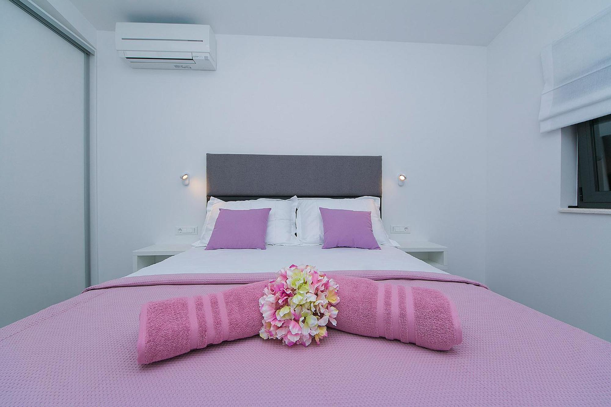 Apartments Vila Nadalina Delux Brela Room photo